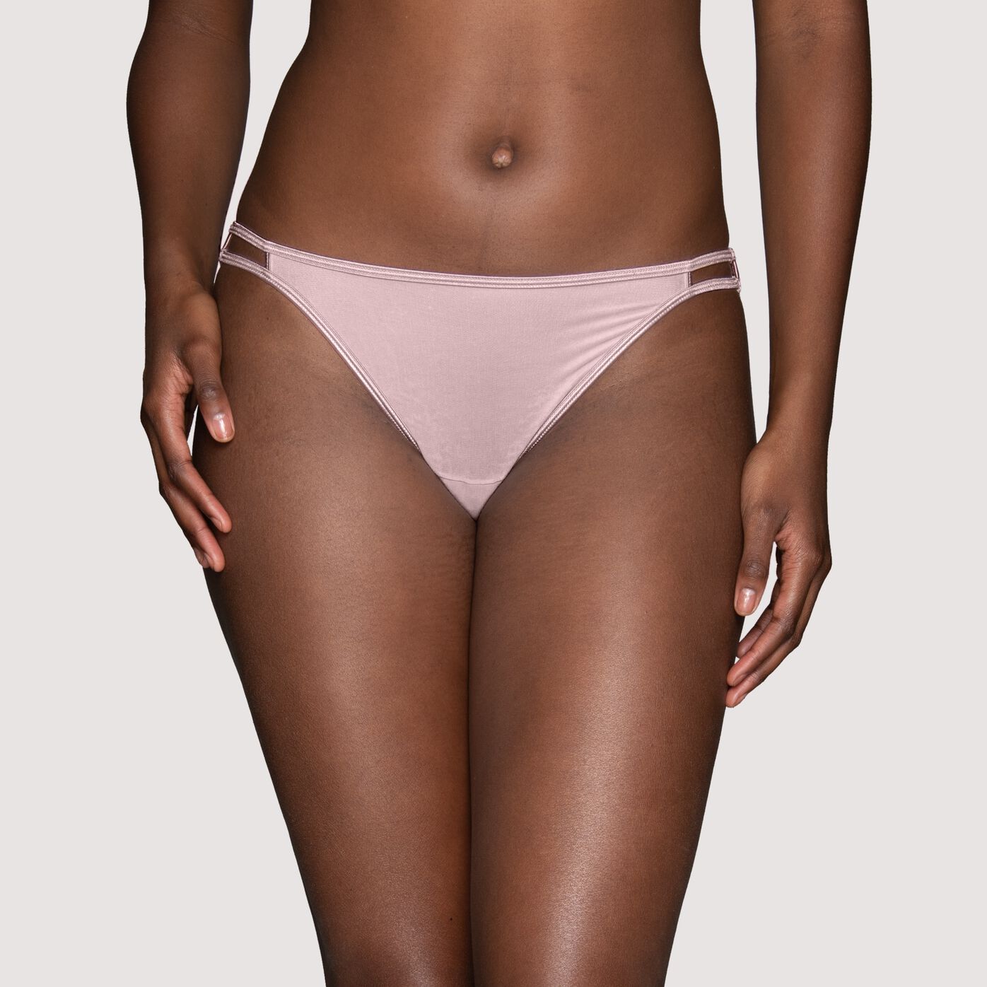 95% cotton thongs underwear with white or pink tape