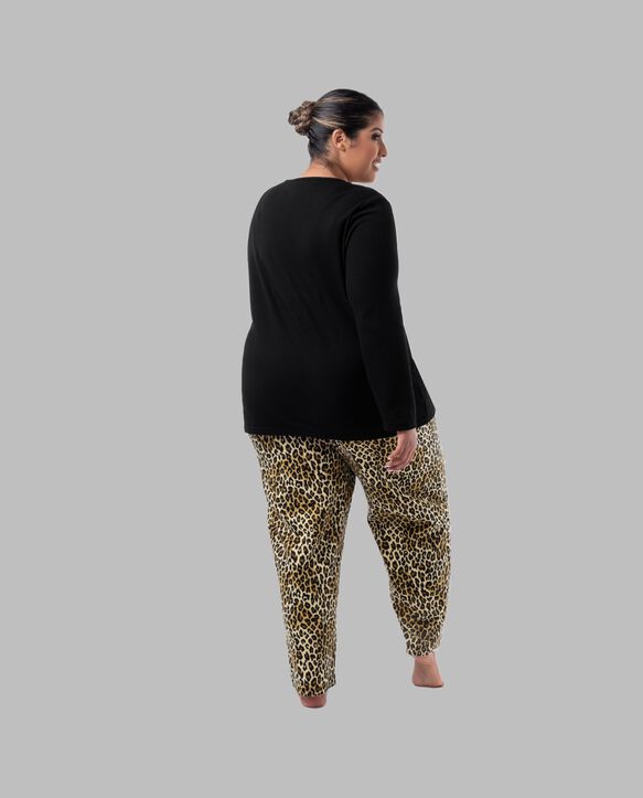 Women's Plus Flannel Top and Bottom, 2 Piece Pajama Set BLACK/NATURAL ANIMAL