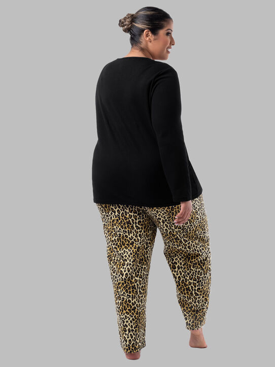 Women's Plus Flannel Top and Bottom, 2 Piece Pajama Set BLACK/NATURAL ANIMAL